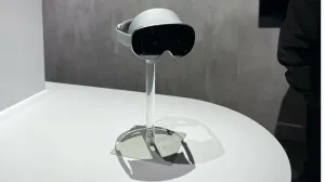 三星预计今年将推出的VR头显Project Moohan与 Apple Vision Pro外观十分相似