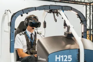 历史性突破：全球首个 VR 飞行模拟器获 FAA 认证，或将重塑飞行员培训方式