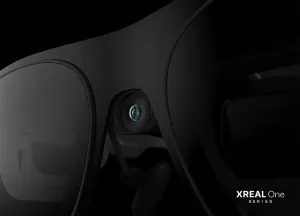 Xreal Eye 新品发布：为 Xreal One 显示眼镜带来 6DoF 空间定位功能