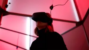 Meta、苹果、迪士尼都在赌的VR娱乐，真的要来了吗？