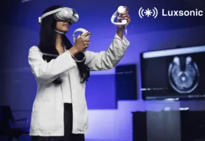 加拿大健康网络采用 Luxsonic VR 工具为农村医疗保健提供服务