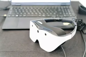 夏普发布新一代轻量化VR眼镜，重量不到Quest 3一半