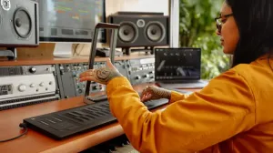 Ultraleap 并入 ROLI：手势交互与空间音频技术融合，重塑音乐创作体验