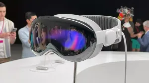 苹果 Vision Pro 和智能眼镜项目高管已离职加入 OpenAI 硬件团队